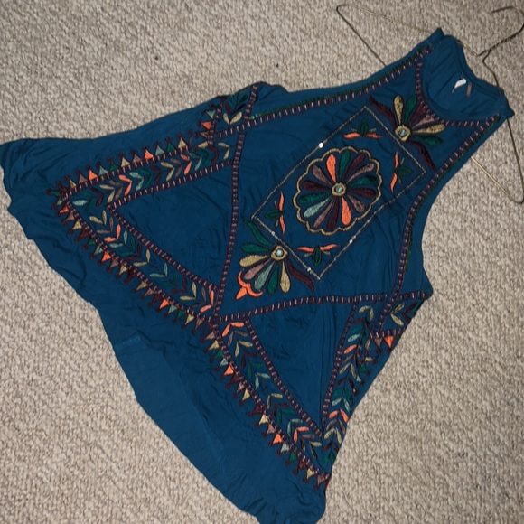 Woman’s Embellished/Embroidered FREE PEOPLE BOHO Tank Top SIZE: Small - Picture 7 of 7